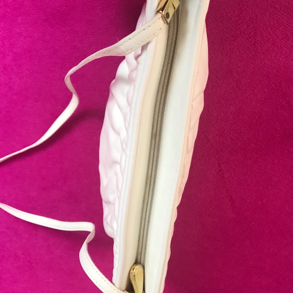 VTG Anne Klein for Calderon White Leather Purse - Picture 9 of 16